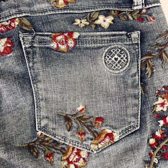 Laurie Felt Jeans Womens 4 Vintage Blue Classic Denim Embroidered Slim Leg Jean - Picture 15 of 15